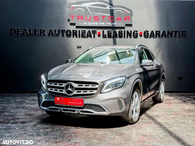 MERCEDES-BENZ GLA