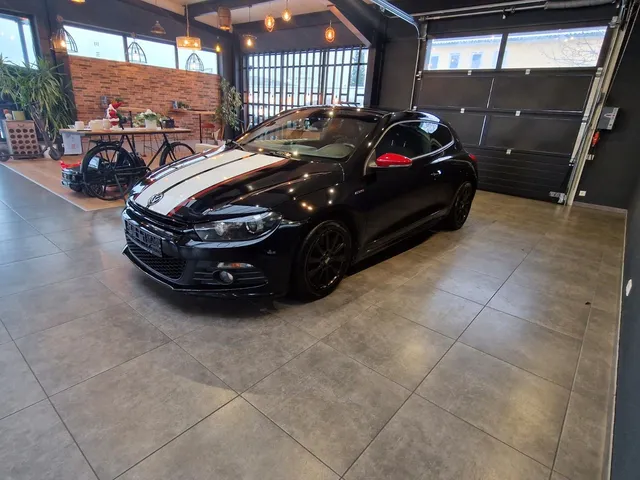 VOLKSWAGEN SCIROCCO