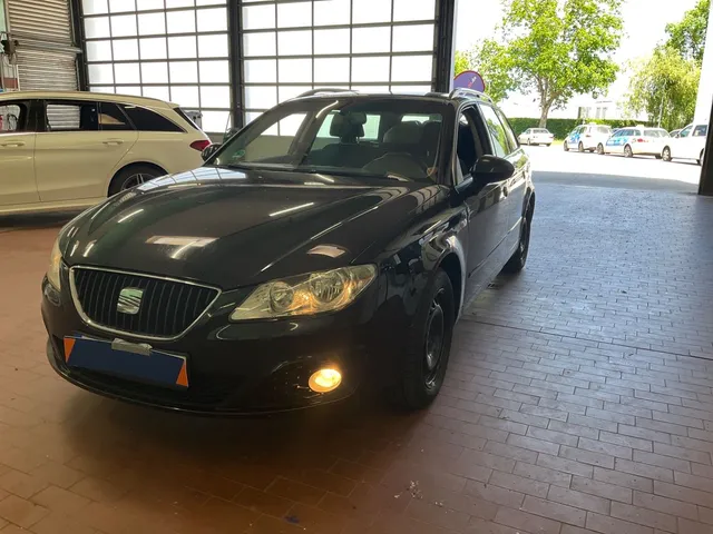 SEAT EXEO