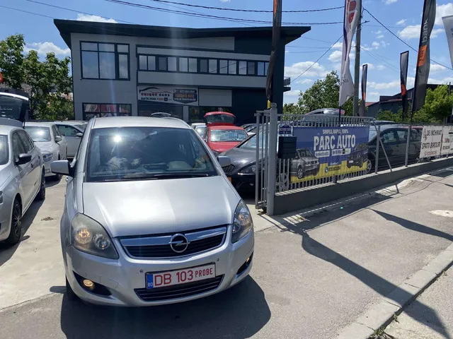OPEL ZAFIRA