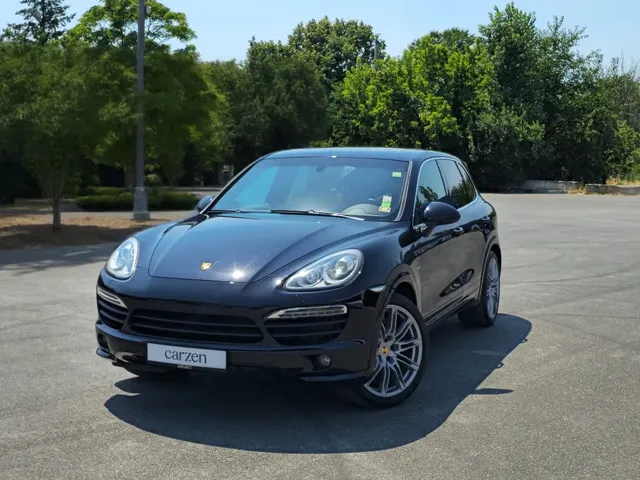 PORSCHE CAYENNE