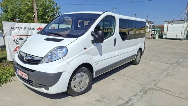 OPEL VIVARO