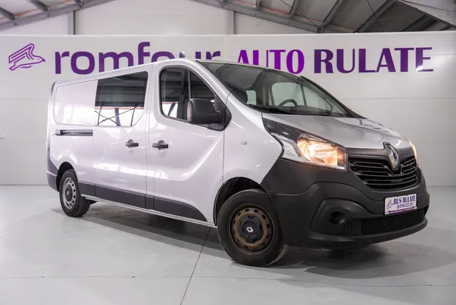 RENAULT TRAFIC