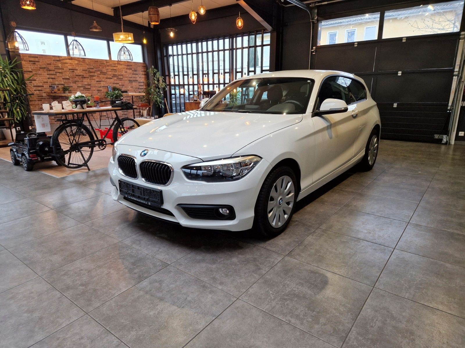 BMW 118I