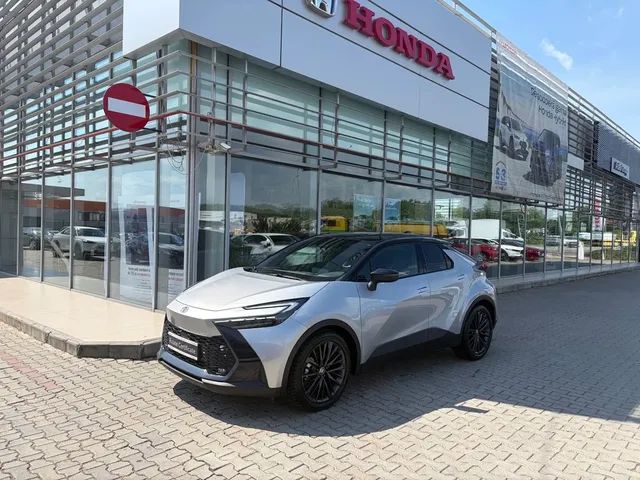 TOYOTA C-HR
