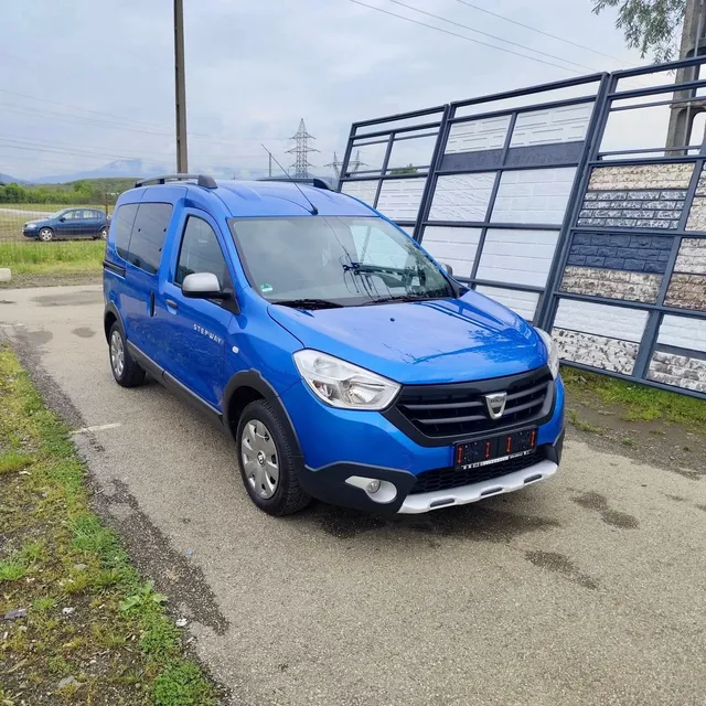 DACIA DOKKER