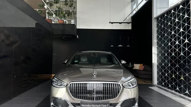 MERCEDES-BENZ S CLASS