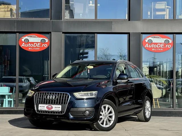AUDI Q3