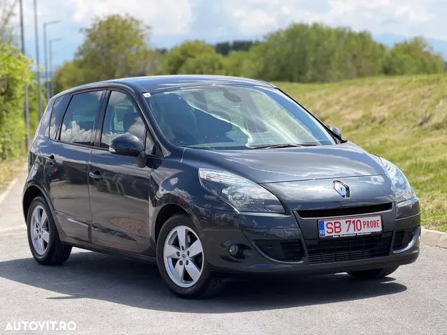 RENAULT SCENIC