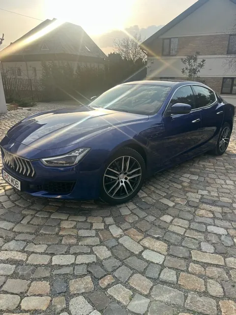 MASERATI GHIBLI