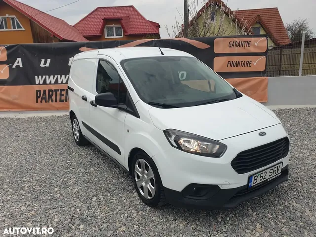 FORD TOURNEO COURIER