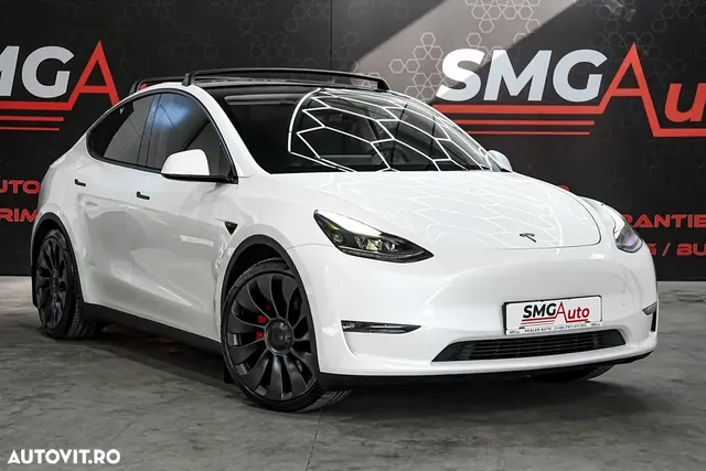 TESLA MODEL Y