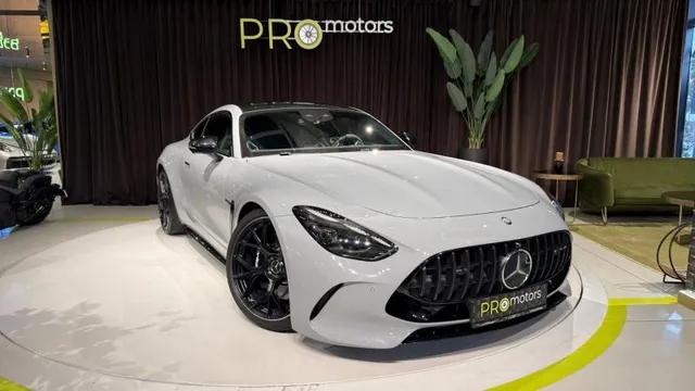 MERCEDES-BENZ AMG GT