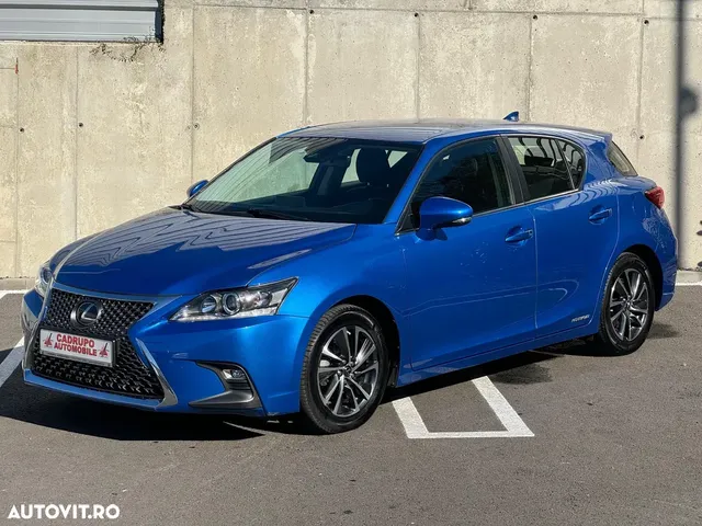 LEXUS CT