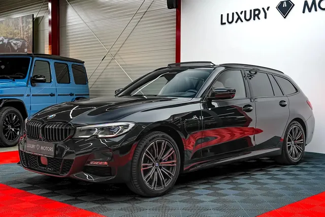 BMW 3 SERIES