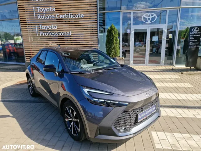 TOYOTA C-HR