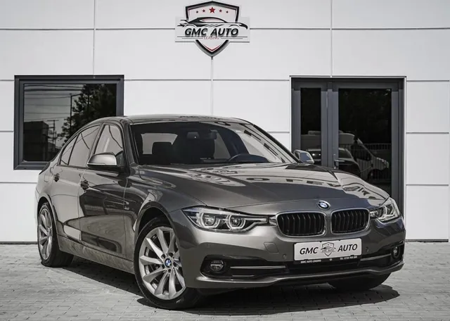 BMW 320
