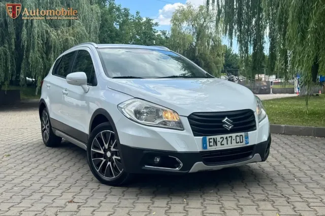 SUZUKI SX4