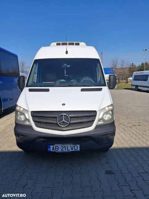 MERCEDES-BENZ SPRINTER