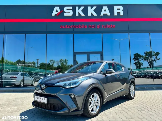 TOYOTA C-HR