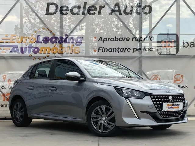 PEUGEOT 208