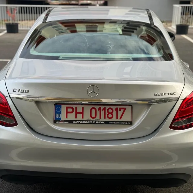 MERCEDES-BENZ C CLASS