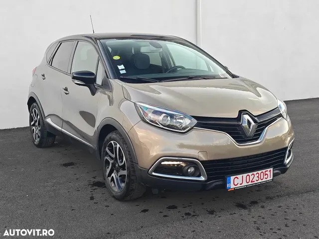RENAULT CAPTUR