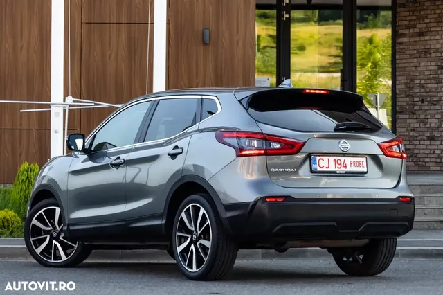 NISSAN QASHQAI