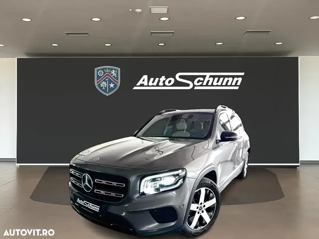 MERCEDES-BENZ GLB