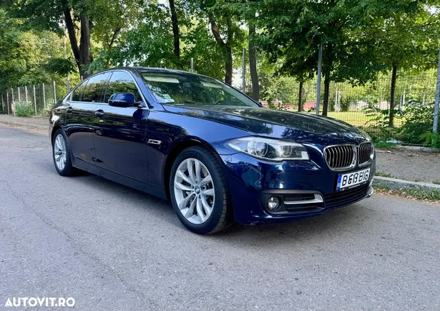 BMW 5 SERIES