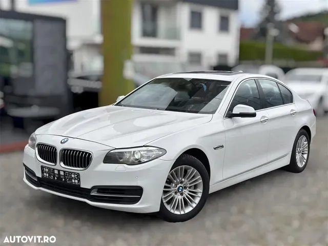 BMW 5 SERIES