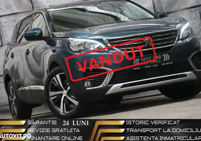 PEUGEOT 5008