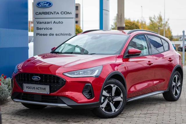 FORD FOCUS