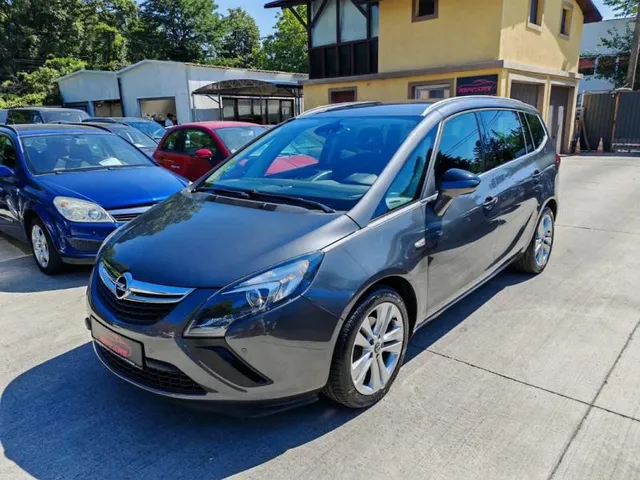 OPEL ZAFIRA