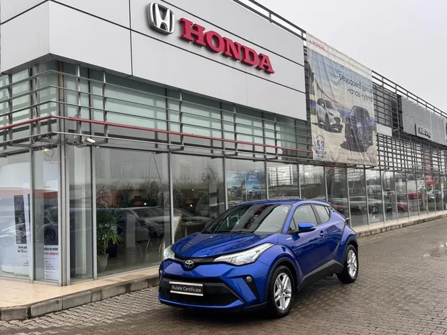 TOYOTA C-HR