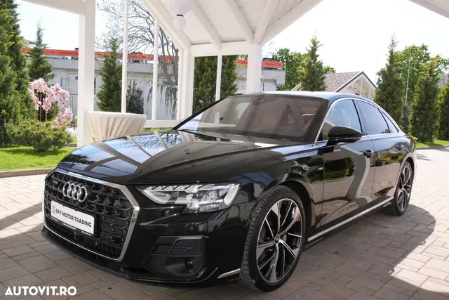 AUDI A8