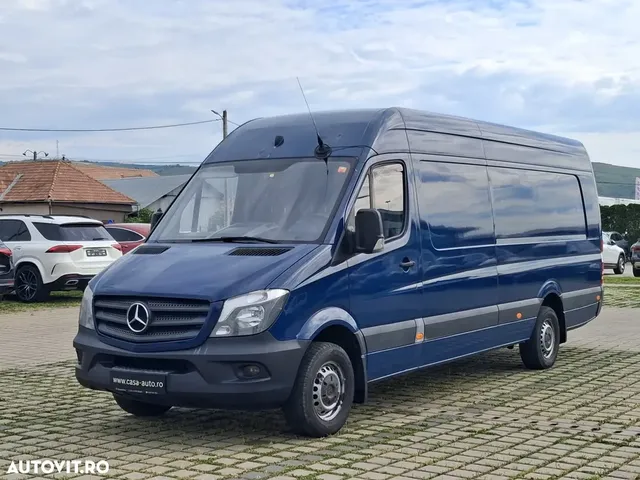 MERCEDES-BENZ SPRINTER