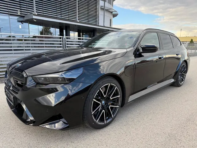 BMW M5