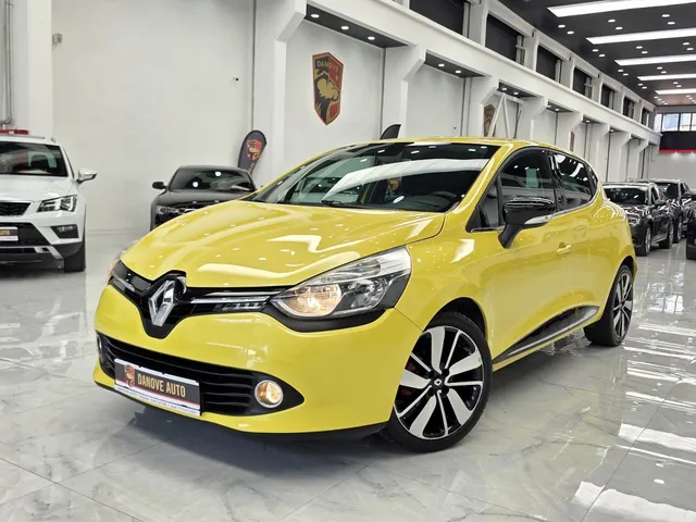 RENAULT CLIO
