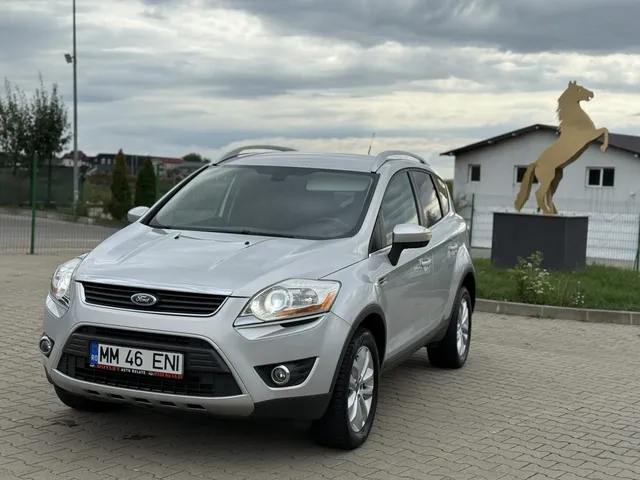 FORD KUGA