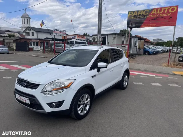FORD KUGA