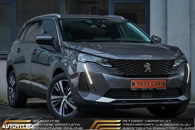 PEUGEOT 5008