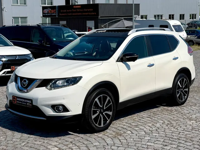 NISSAN X-TRAIL