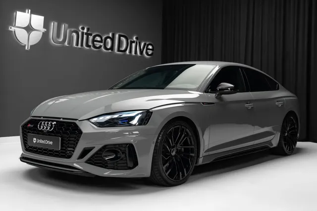 AUDI RS5