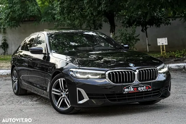 BMW 5 SERIES