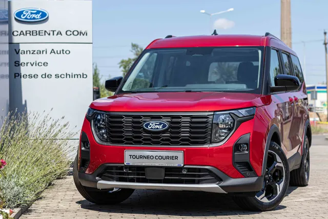 FORD TOURNEO COURIER