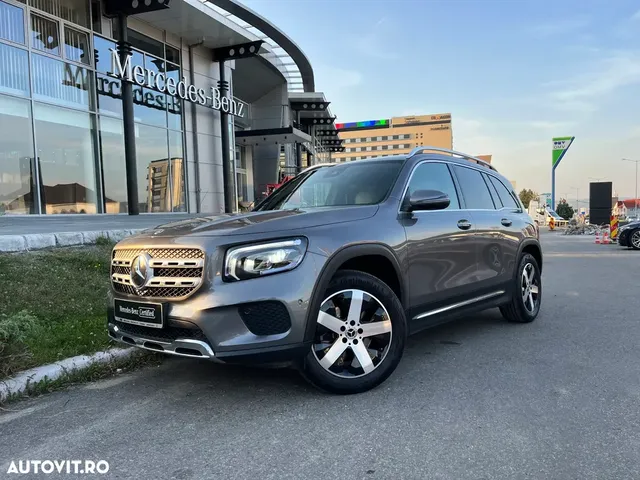 MERCEDES-BENZ GLB