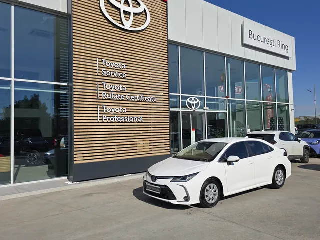 TOYOTA COROLLA