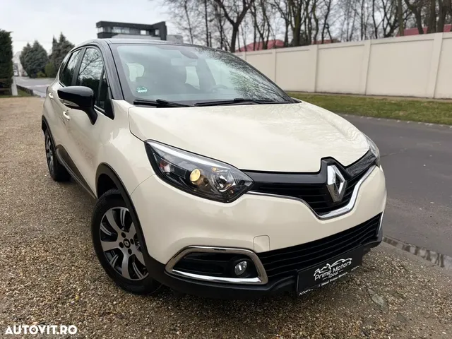 RENAULT CAPTUR