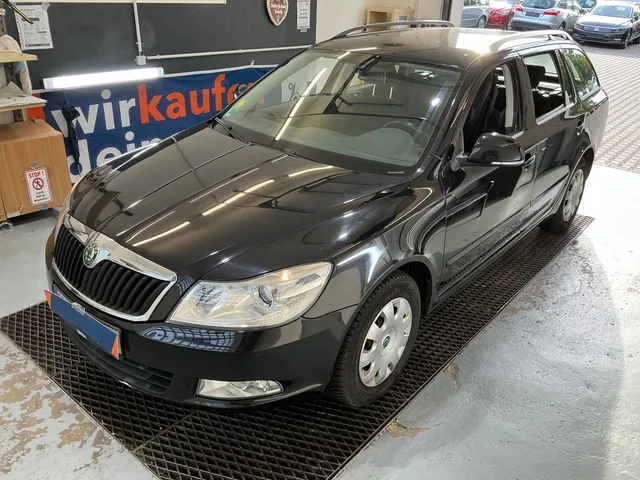 SKODA OCTAVIA